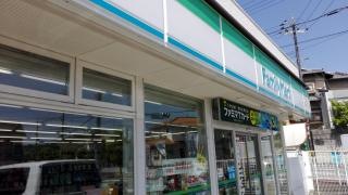 ファミリーマート　城陽深谷店