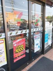セブンイレブン　福岡苅田尾倉店