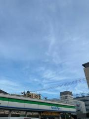 ファミリーマート　日野旭が丘三丁目店