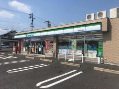 ファミリーマート　各務原大橋店