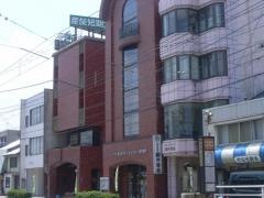 富山デザイン・ビューティー専門学校