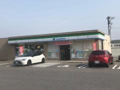 ファミリーマート　御嵩中坪店