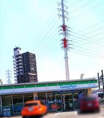 ファミリーマート　東海八幡新田店