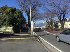 「三協町入口」バス停留所