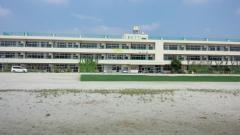 中央小学校