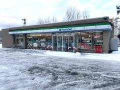 ファミリーマート　平内小湊店