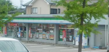 ファミリーマート　内灘向陽台店