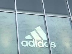 アディダスブランドコアストア　つくば