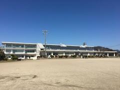 富加小学校