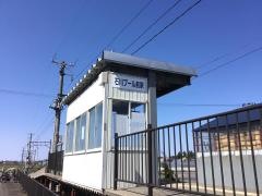 石川プール前駅