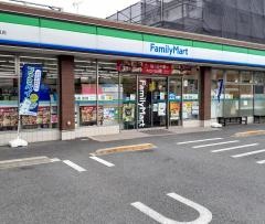 ファミリーマート　北小岩六丁目店