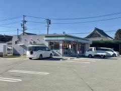 ファミリーマート　松阪射和町店