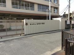 庄栄小学校