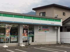 ファミリーマート　新居浜宮原店