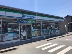ファミリーマート　松阪花岡店