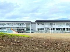 鵜飼小学校