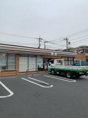 セブンイレブン　川崎下小田中店