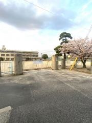 御幸小学校