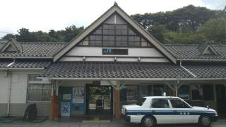 穴吹駅