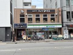 ファミリーマート　四条大宮東店