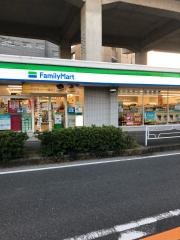 ファミリーマート　武蔵中原店