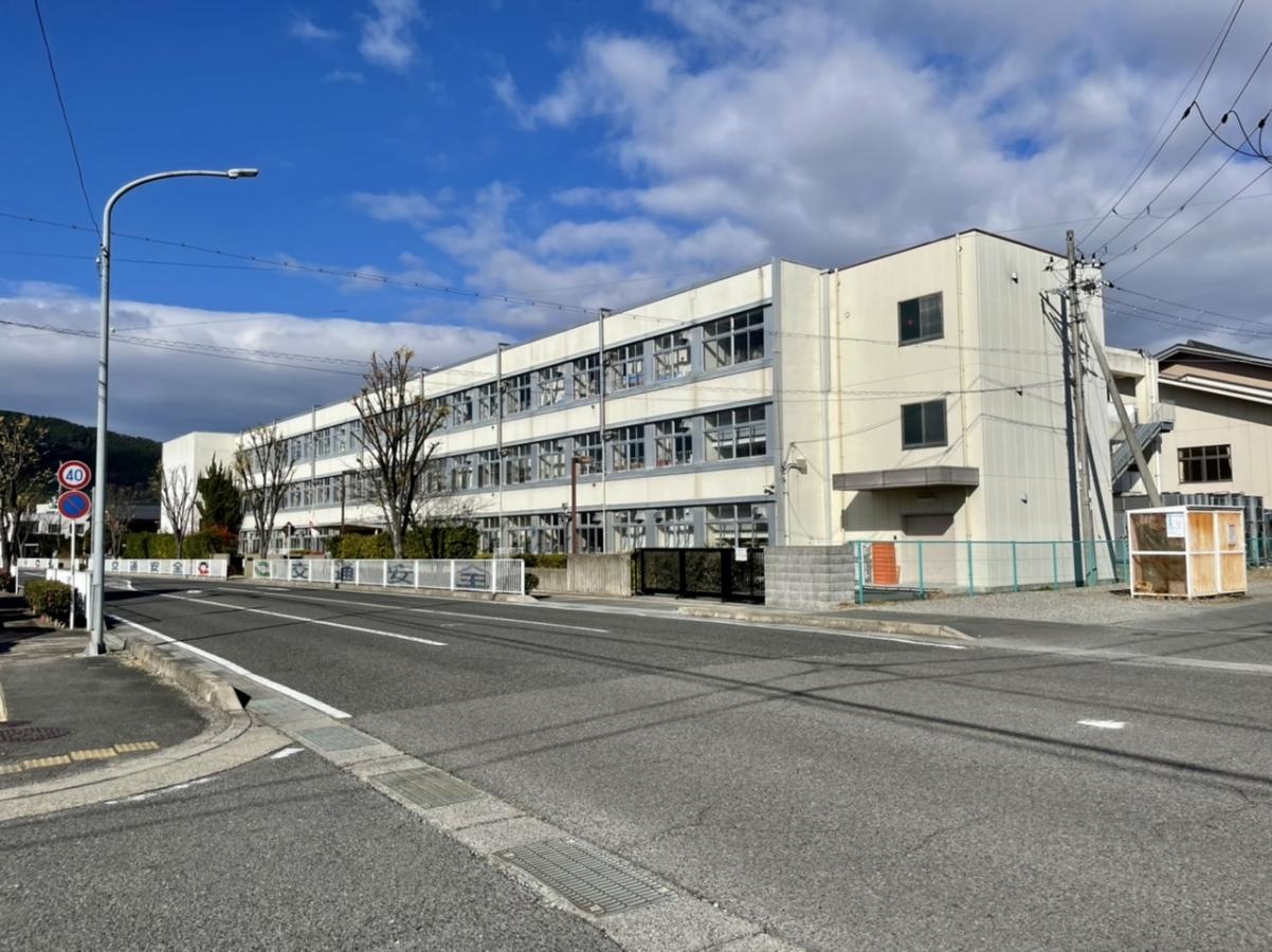 八日市北小学校