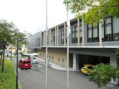 北九州市立八幡西図書館