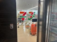 セブンイレブン　名古屋椿町南店