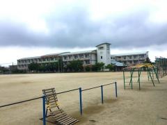 下郡小学校