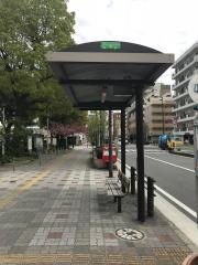 「東淀川区役所前」バス停留所