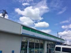 ファミリーマート　小坂井店