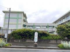 小石小学校