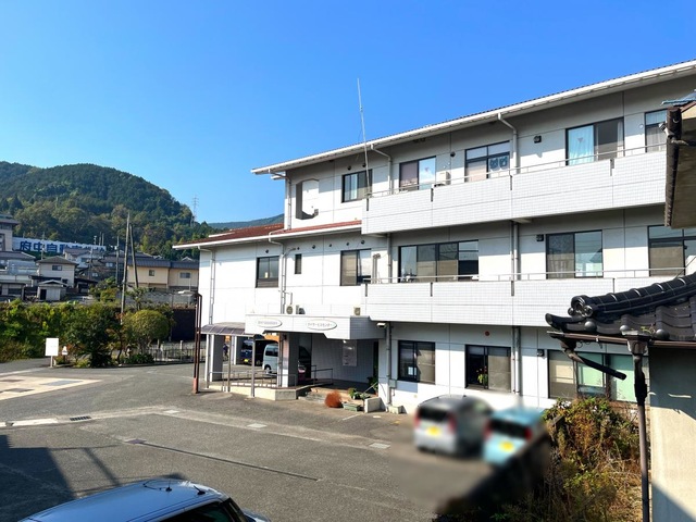 府中静和寮 施設外観