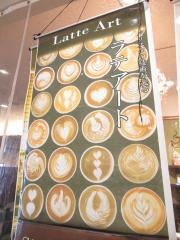 カフェエクラン　イオン三原店