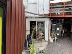 ジャンティーク（ＪＡＮＴＩＱＵＥ）ｃａｆｅ＆ｄｉｎｅｒ