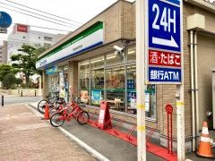 ファミリーマート　福岡城南区役所前店