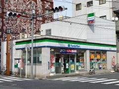 ファミリーマート　台東千束店