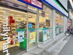 ファミリーマート　台東千束店