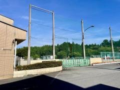 三里小学校