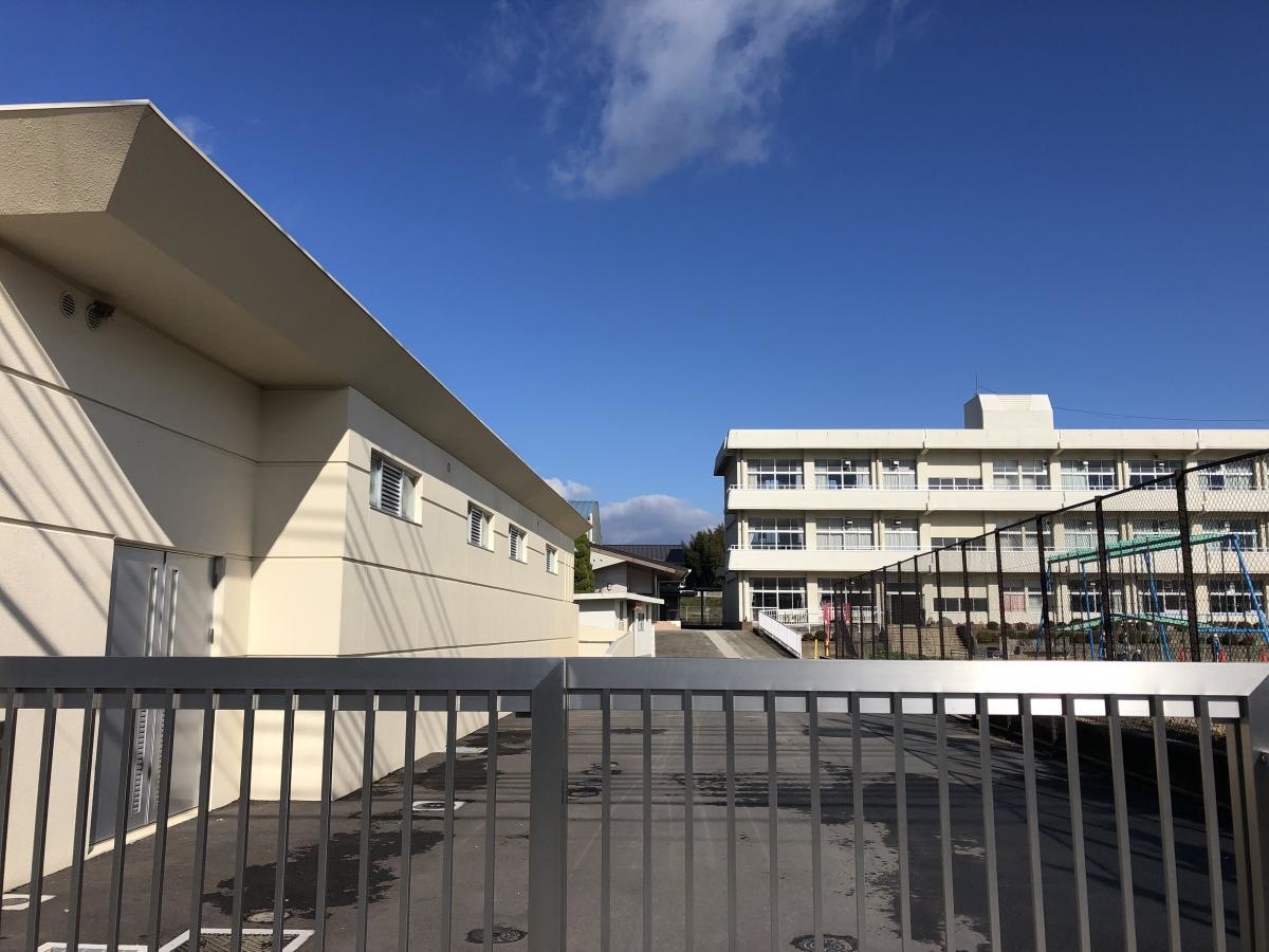 中寺小学校