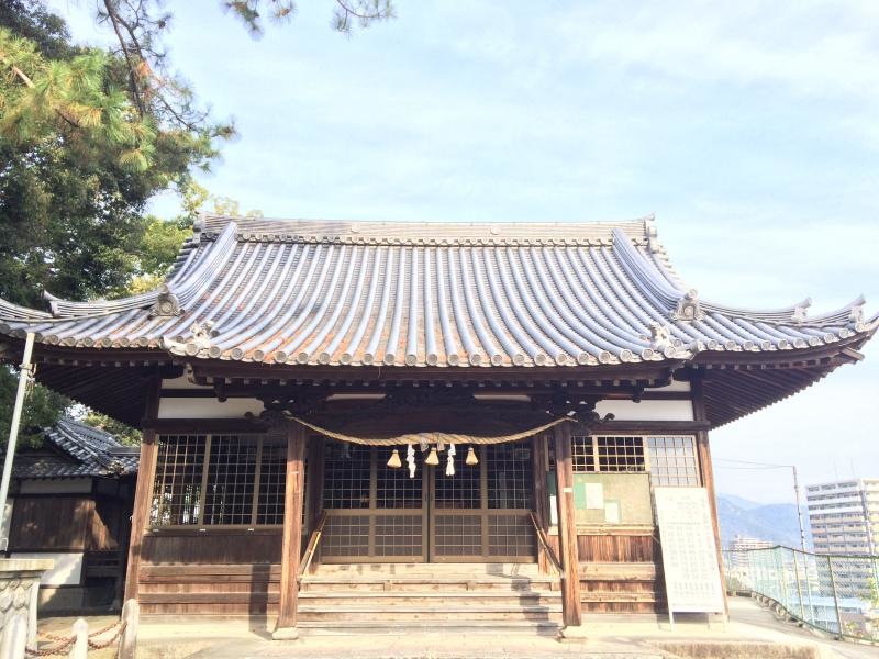 拝殿