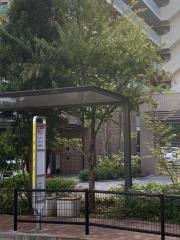 「下連雀五丁目」バス停留所