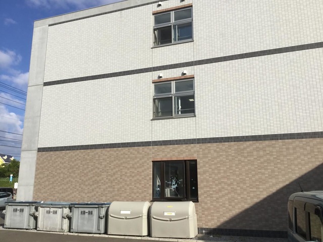 グッドケア・鍛治 建物全景