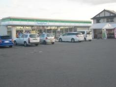 ファミリーマート　甲府南インター店
