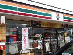 セブンイレブン　姫路林田町店