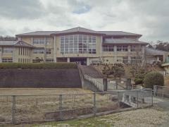 六郷小学校