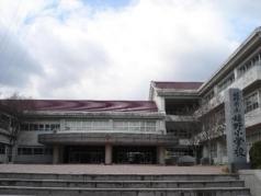 嬉野小学校