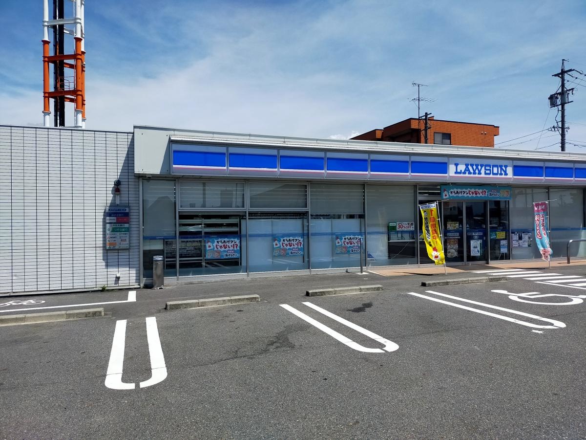 ローソン春日井田楽店の外観です。