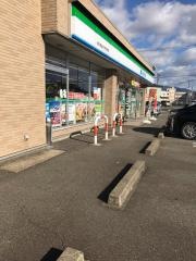 ファミリーマート　福井森田中学校前店