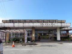 黒部市立図書館